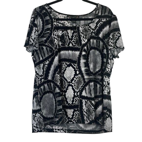 Suzie In The City Women's Snake-Print Square Neck Lettuce-Edge Blouse Black 1X - Picture 1 of 7